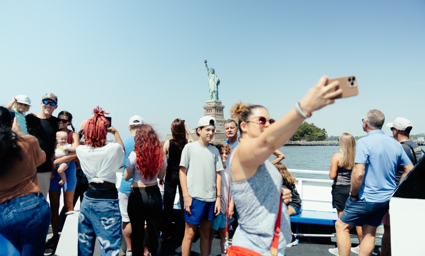 Image 2: 60-Minute Statue of Liberty Sightseeing Cruise