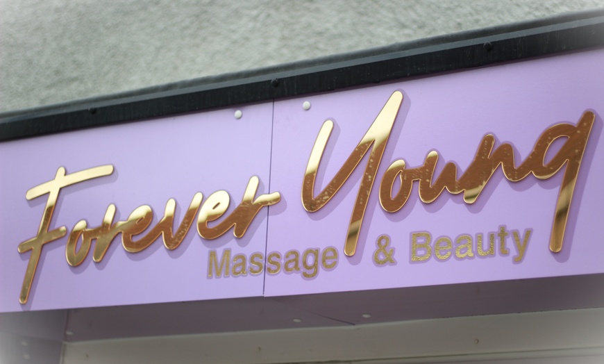 Image 2: 30, 45, 60, 90, or 120-Minute Japanese Head Spa with Optional Blow Dry