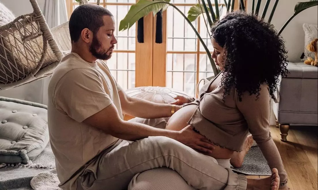 Capture Motherhood's Beauty with a Maternity Photo Shoot
