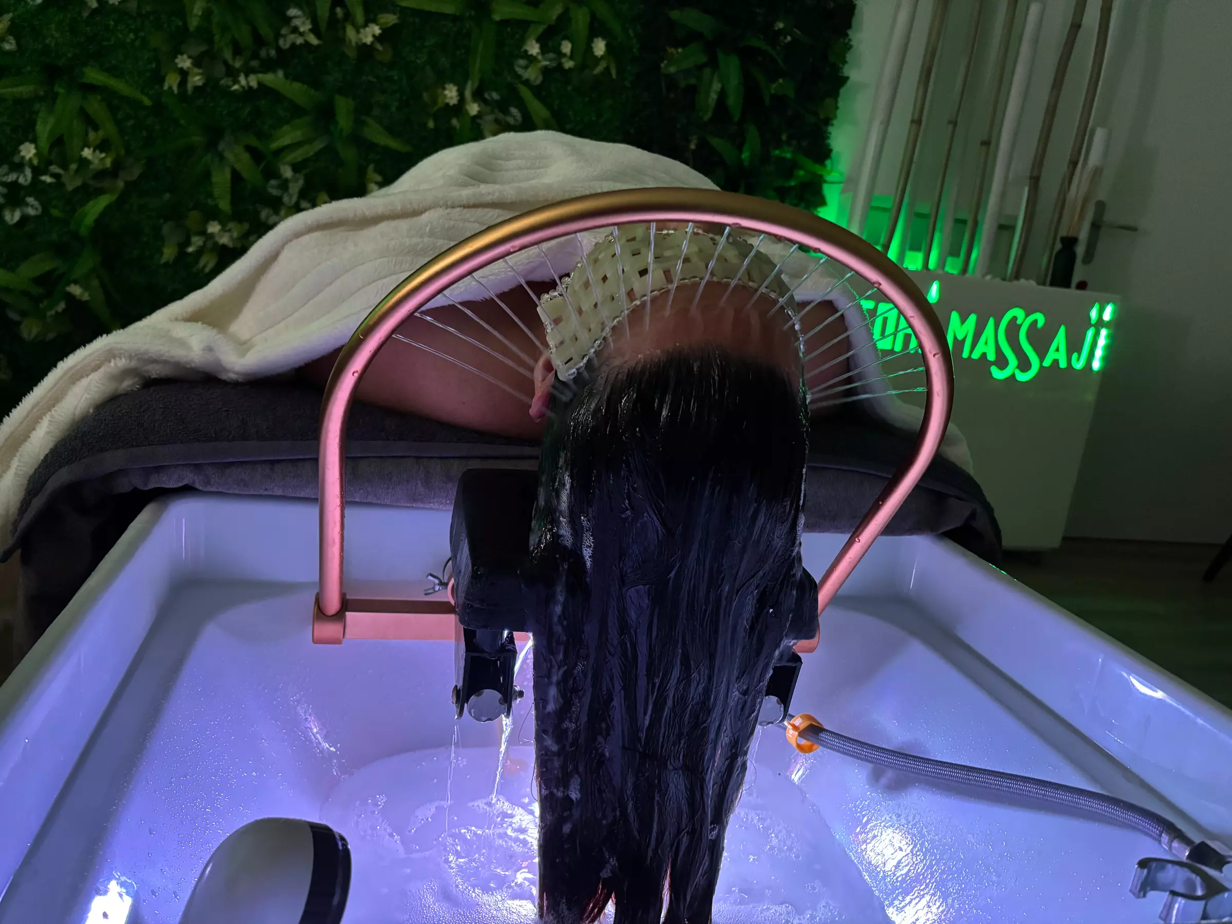 Rituel Head Spa au choix avec Tohi Massaji Head Spa