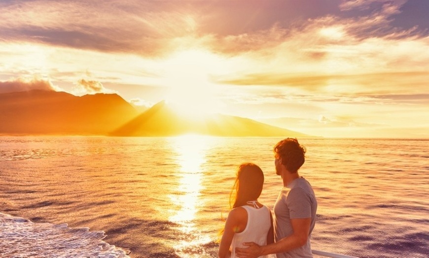 Image 4: Two Hour Sunset Swim & Sail in Honolulu, HI