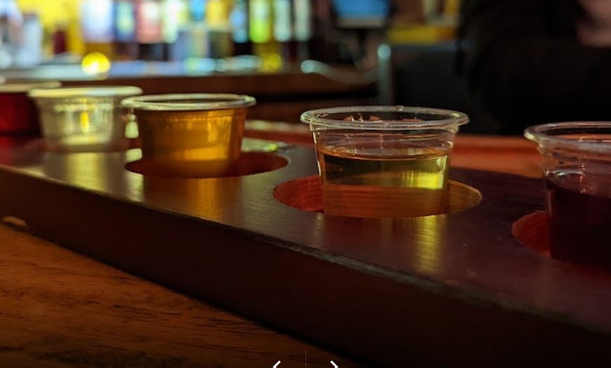 Image 4: Discover Unique Mead Tastings & Flights - Over 20 Rotating Varieties