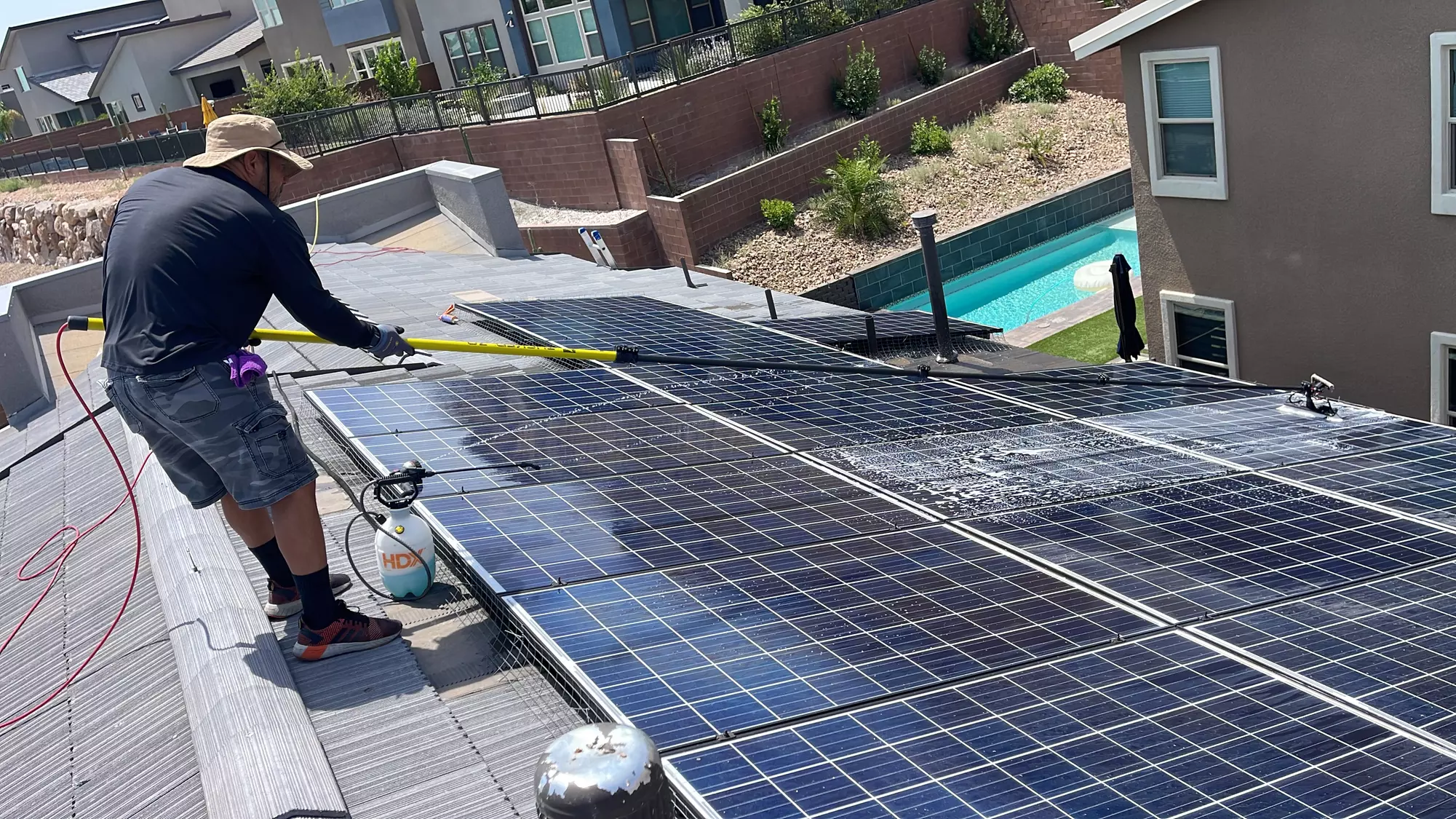 Window & Solar Panel Cleaning – Sparkling Views & Energy in Las Vegas