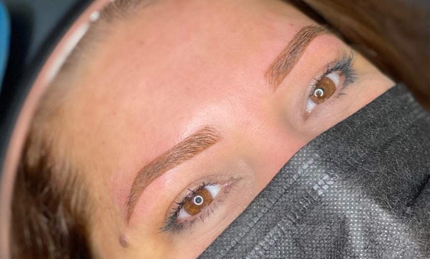 Image 3: Achieve Perfect Brows with One Microshading w/ Optional Touch-Up