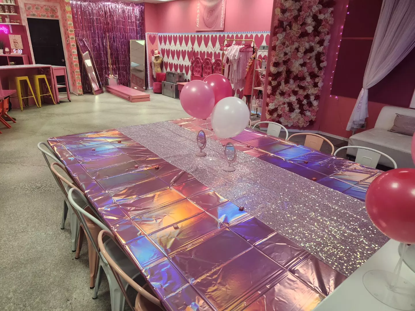 Kid-focused Spa: Mini Glam, Craft & Color and Swiftie Sparkle Party