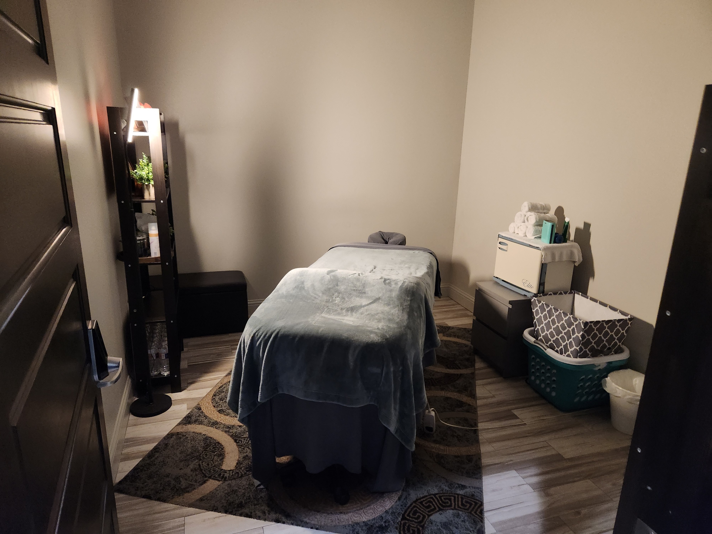 Unwind with a 60 or 90-minute Massage