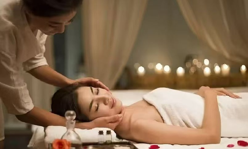 Image 2: Save Up to 50% Off on Massage & Couples Massage at Oasis Spa