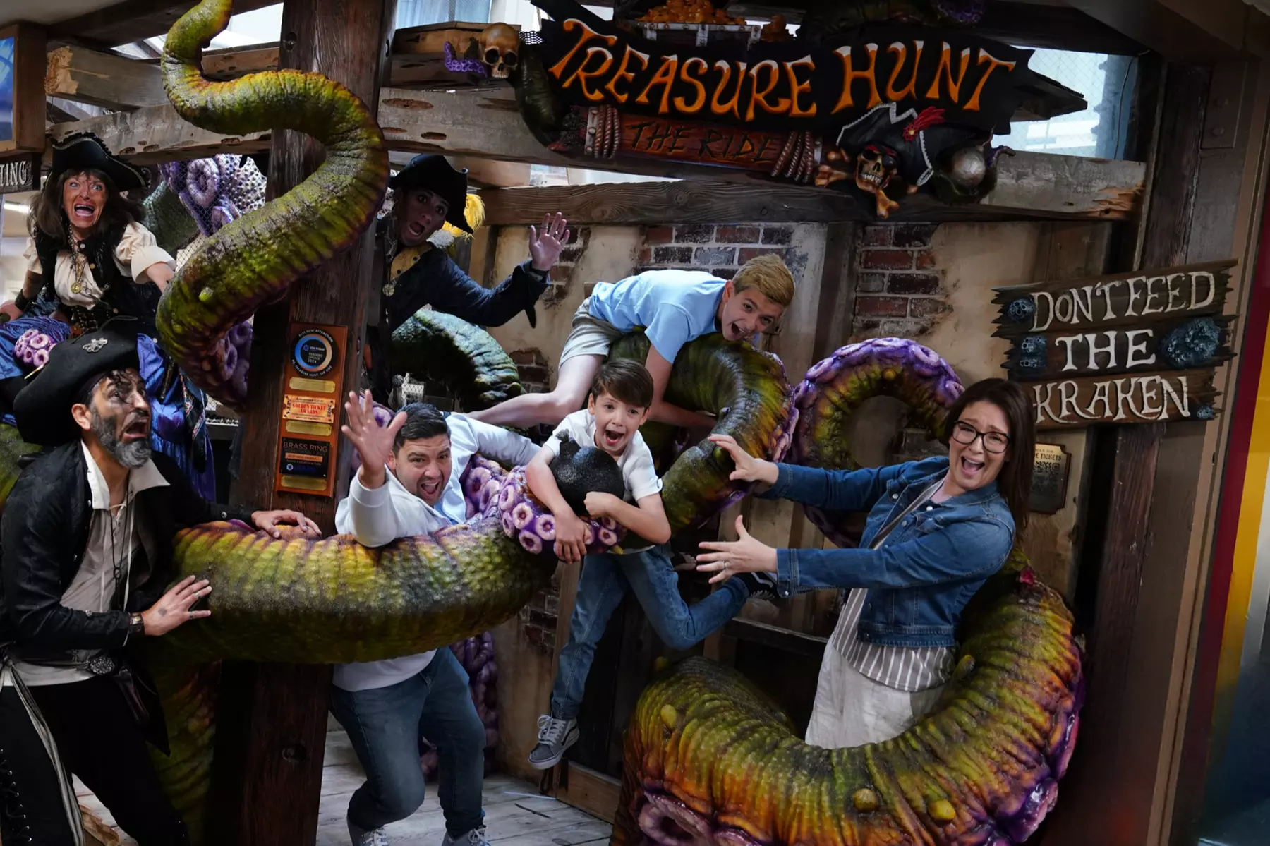 1818 Treasure Hunt: Pirates, Secrets & Battles in One Epic Cavern Ride