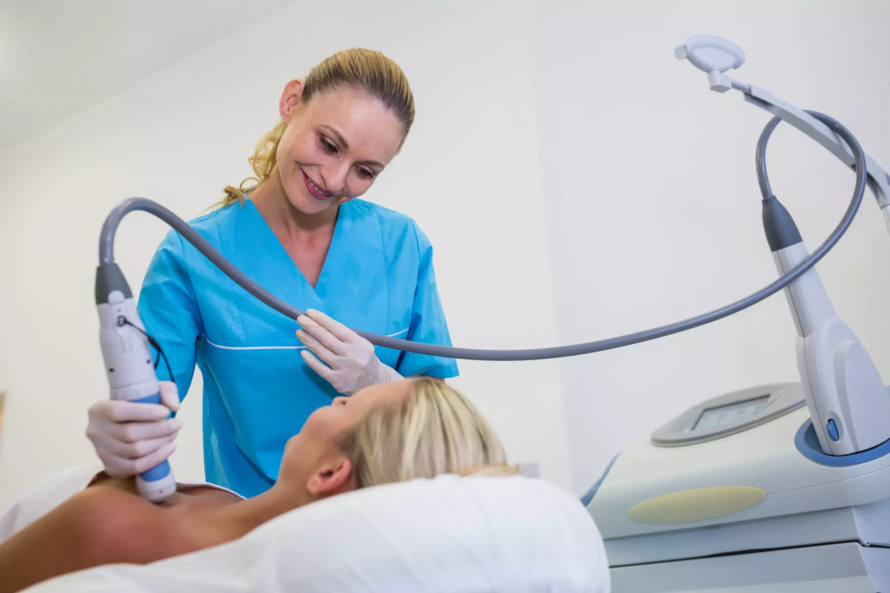 Shockwave Treatment and Pain Consultation: 1 or 5 Pack