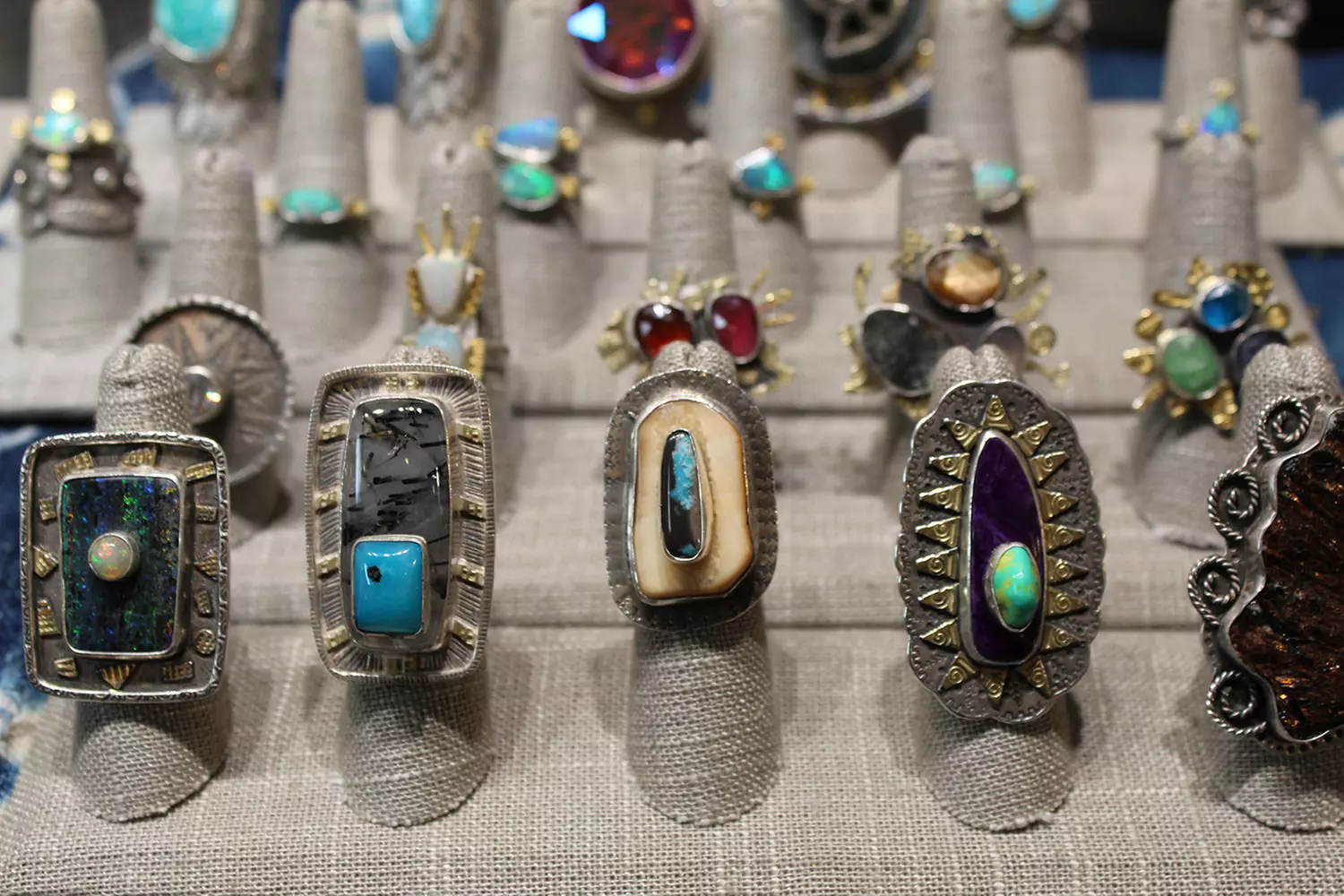 Admission for 1,2 or 6 - Pasadena Artazan Show (May 3 - 4, 2025)