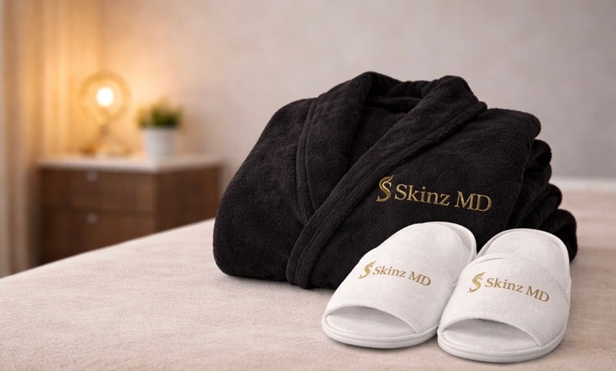 Image 2: One or Three Hydro-Dermabrasion Facials for Radiant, Smooth Skin