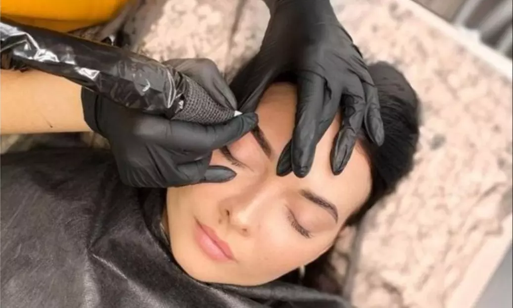 Transform Your Brows with a Microblading Session or Add a Touch-Up at ART iBrow Threading Salon (Up to 40% Off) - Primary Image