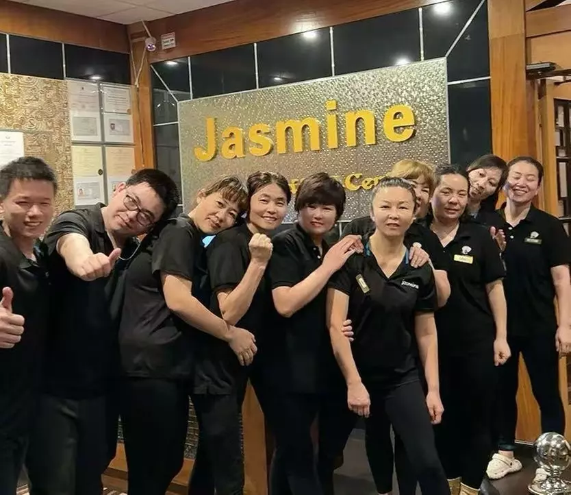 Unwind with Jasmine Oriental Spa's soothing couples massage experience up to  55%  - Primary Image