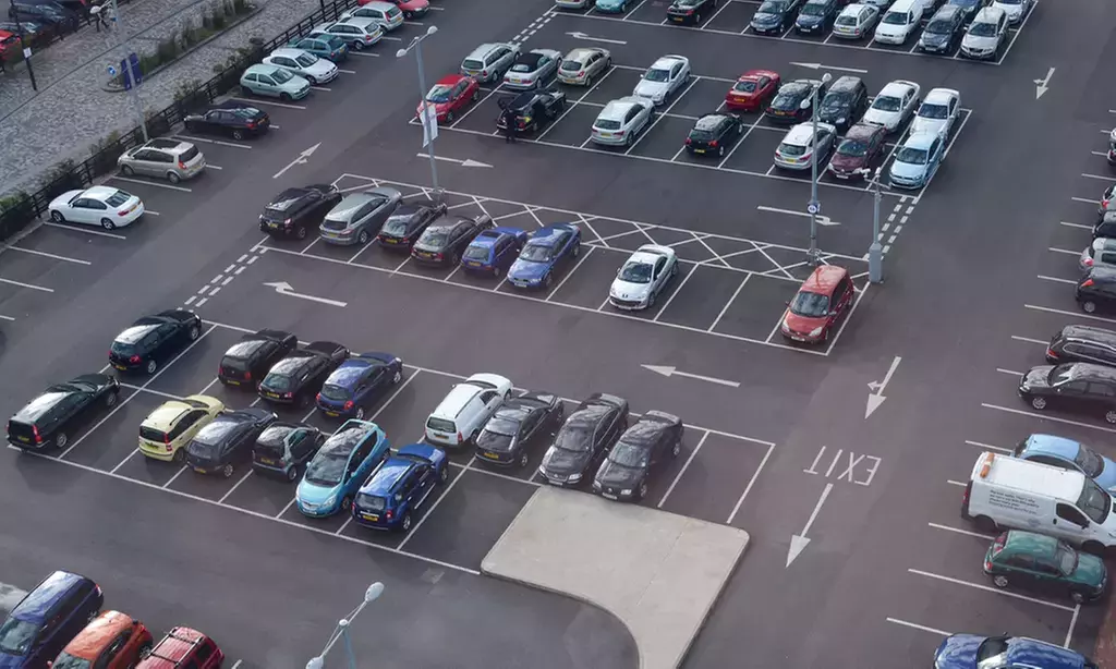 Enjoy park2go Newark’s Indoor and Outdoor Airport Parking Options With (Up to 40% Off)