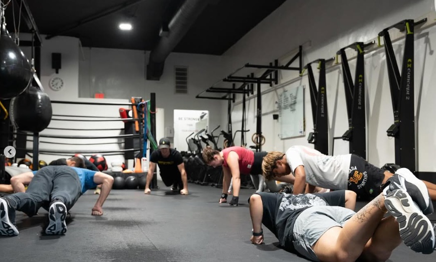 Image 2: Private Boxing Training with 2 Intro or 5 Group Classes