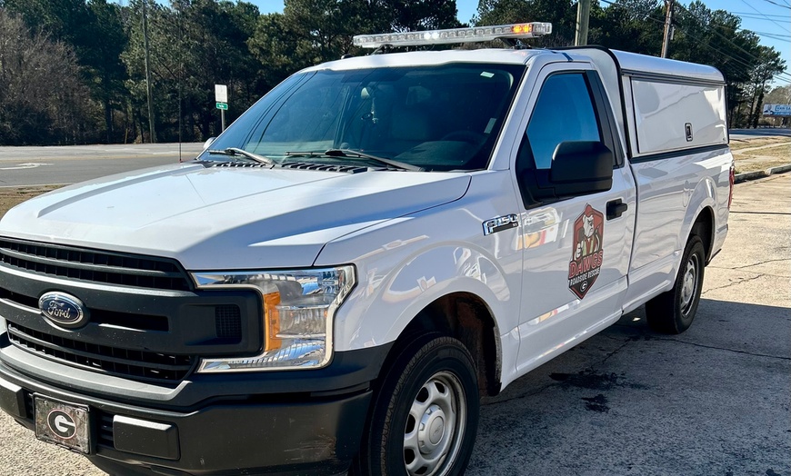 Image 6: 24/7 Roadside Assistance & Towing for Lockouts, Tires, Fuel & Battery