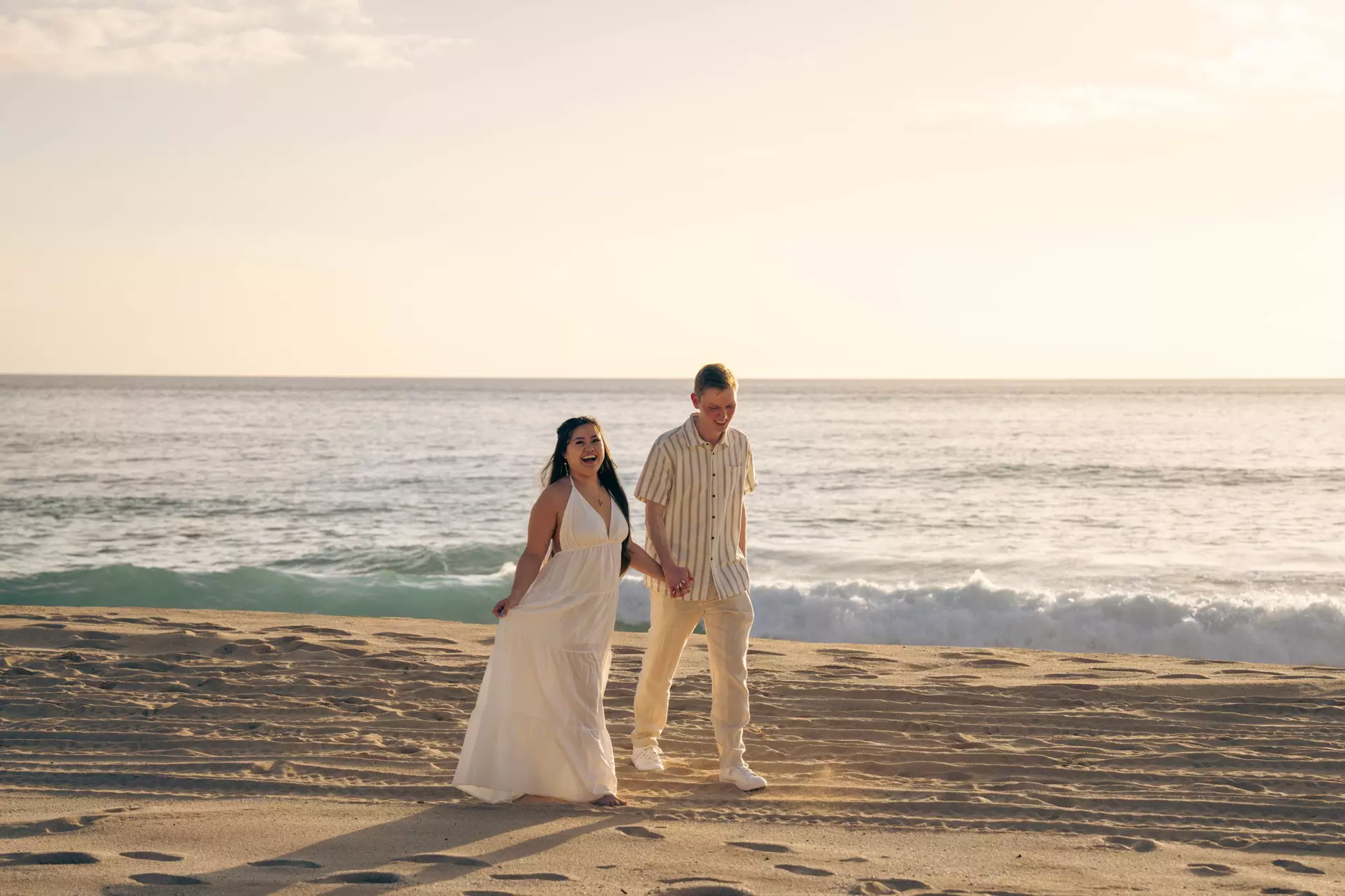 Capture Stunning Moment of 30-Minute Family Photo or Proposal Session 