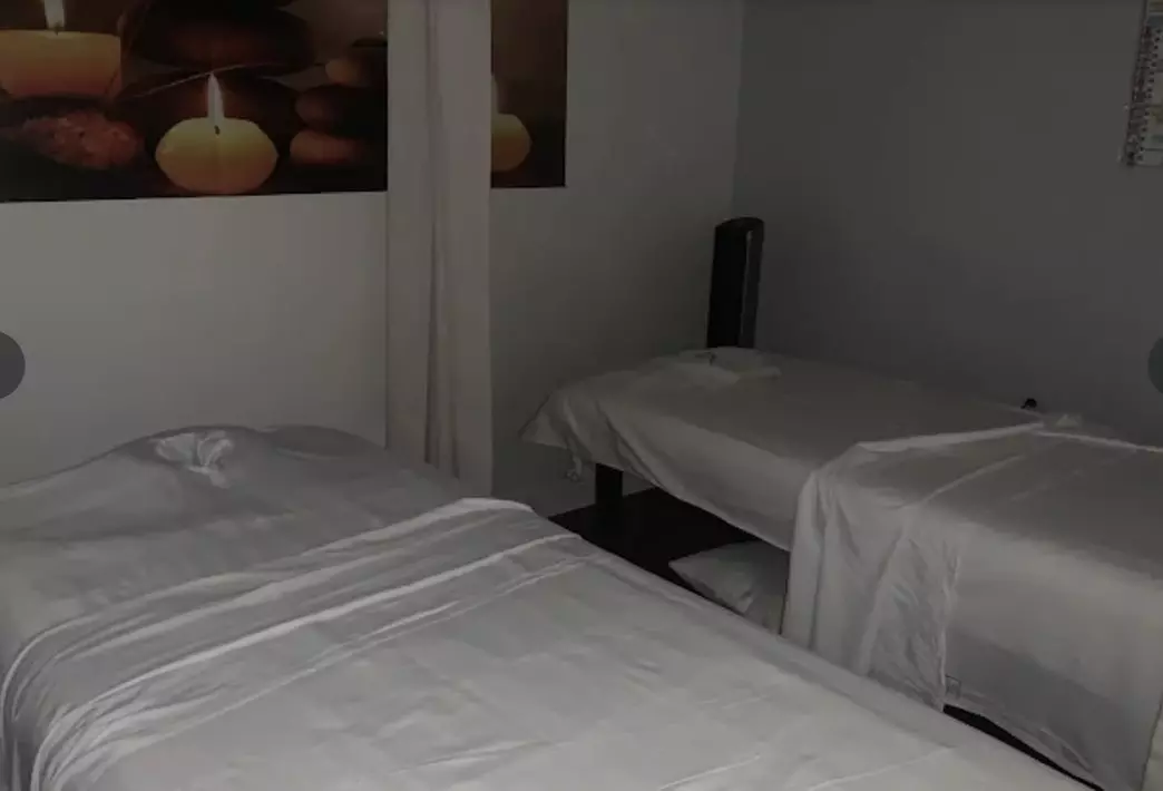 60 or 90 Min Deep Tissue Massage / CBD Oil, Tiger Balm, Cupping