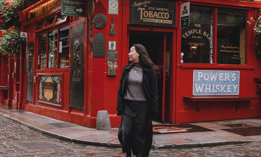 Image 7: Authentic Moments w/ Quick Shoot Experience or The Essentials Shoot