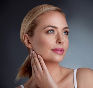 Zabieg systemem HIFU – okolice wokół oczu - Wileńska Beauty Clinic®