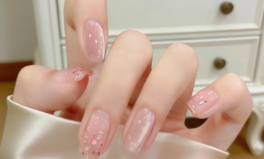 Image 2: Festive Nail Magic: Xmas Gel Sets, Fills & Extensions
