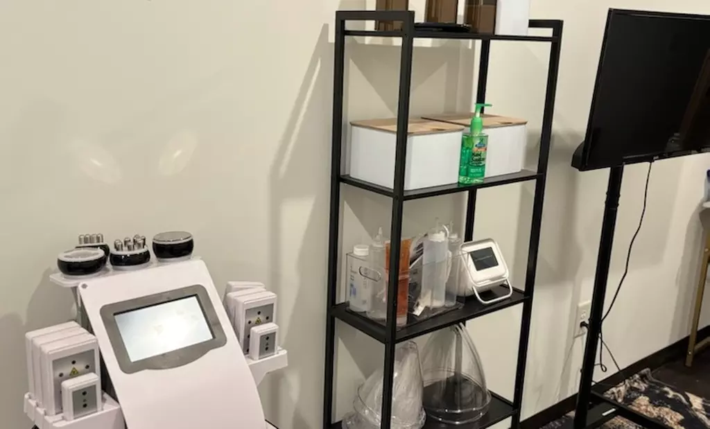 RF Skin Tightening – Firm & Smooth Skin with No Downtime