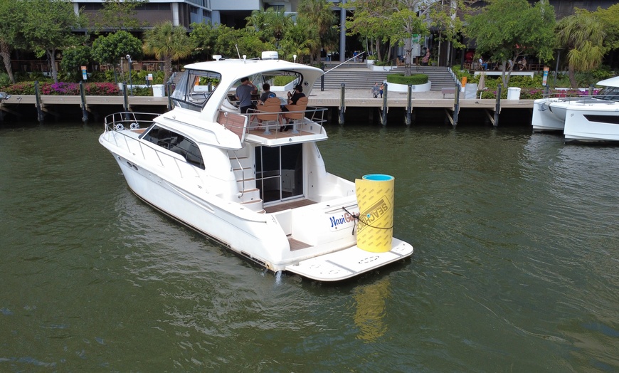 Image 2: Luxury Yacht Party for Up to 13 People – Miami, FL