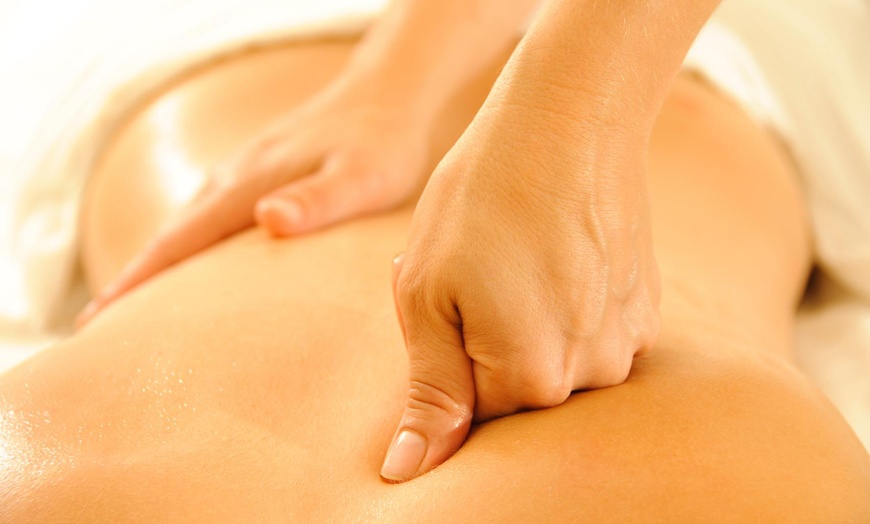 Image 2: 60 or 90-Min Lymphatic Massage, Aromatherapy and Optional Wood Therapy