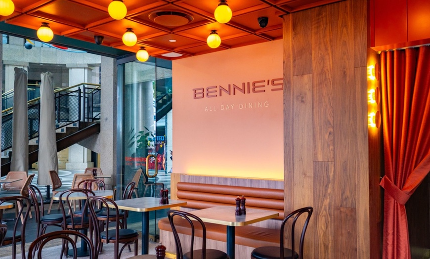 Image 9: Luxury waterfront Brunch with Mimosa or Coffee each for 2 or 4 People