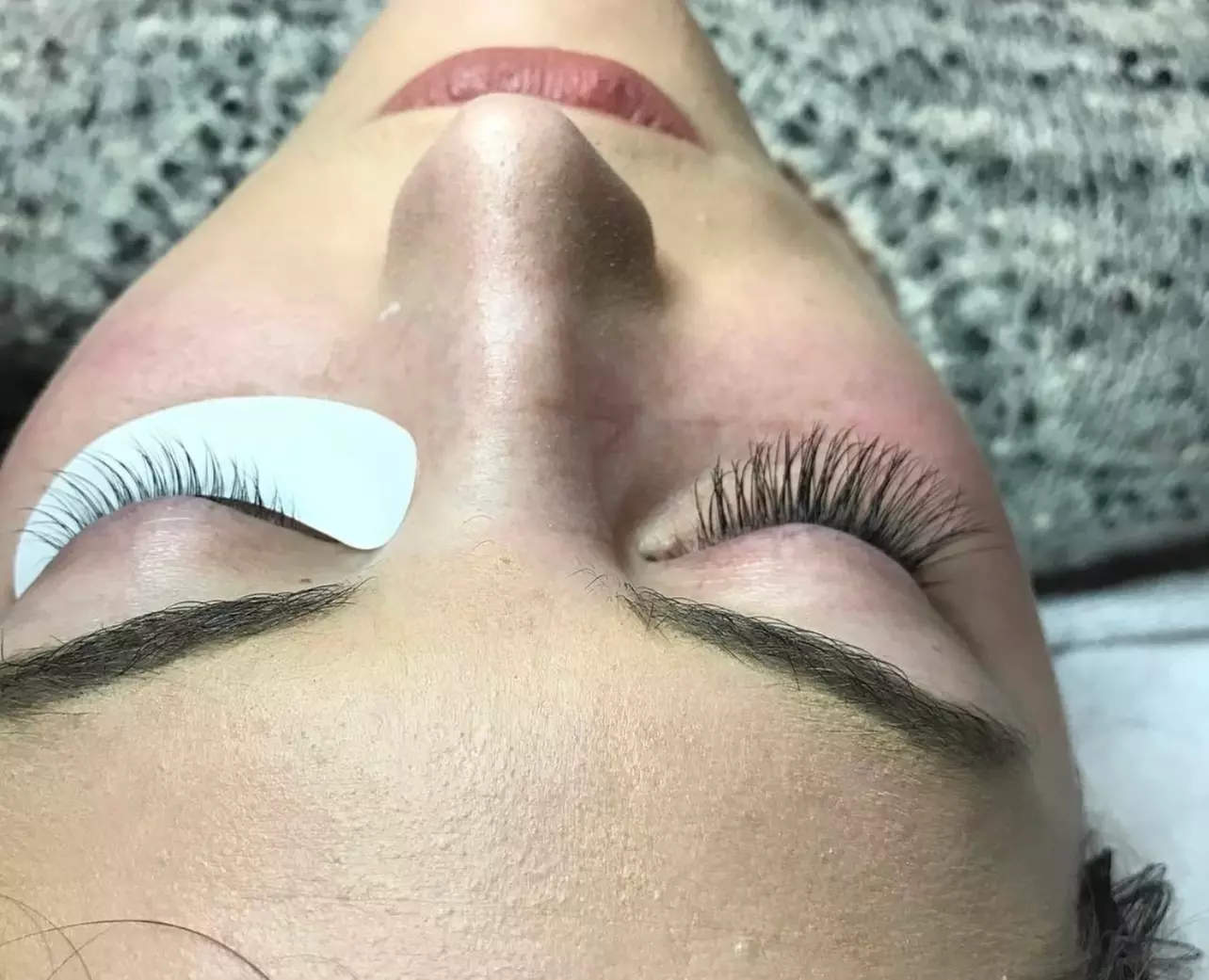Desert Sunflower Beauty offers a full set of classic lash extensions with up to 50% off, enhancing your eye shape beautifully - Primary Image