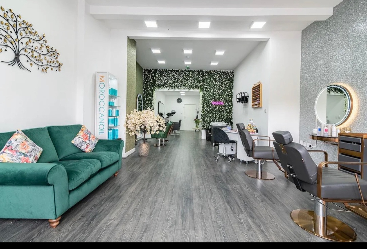 Up to 56% Off on Salon - Deep Conditioner