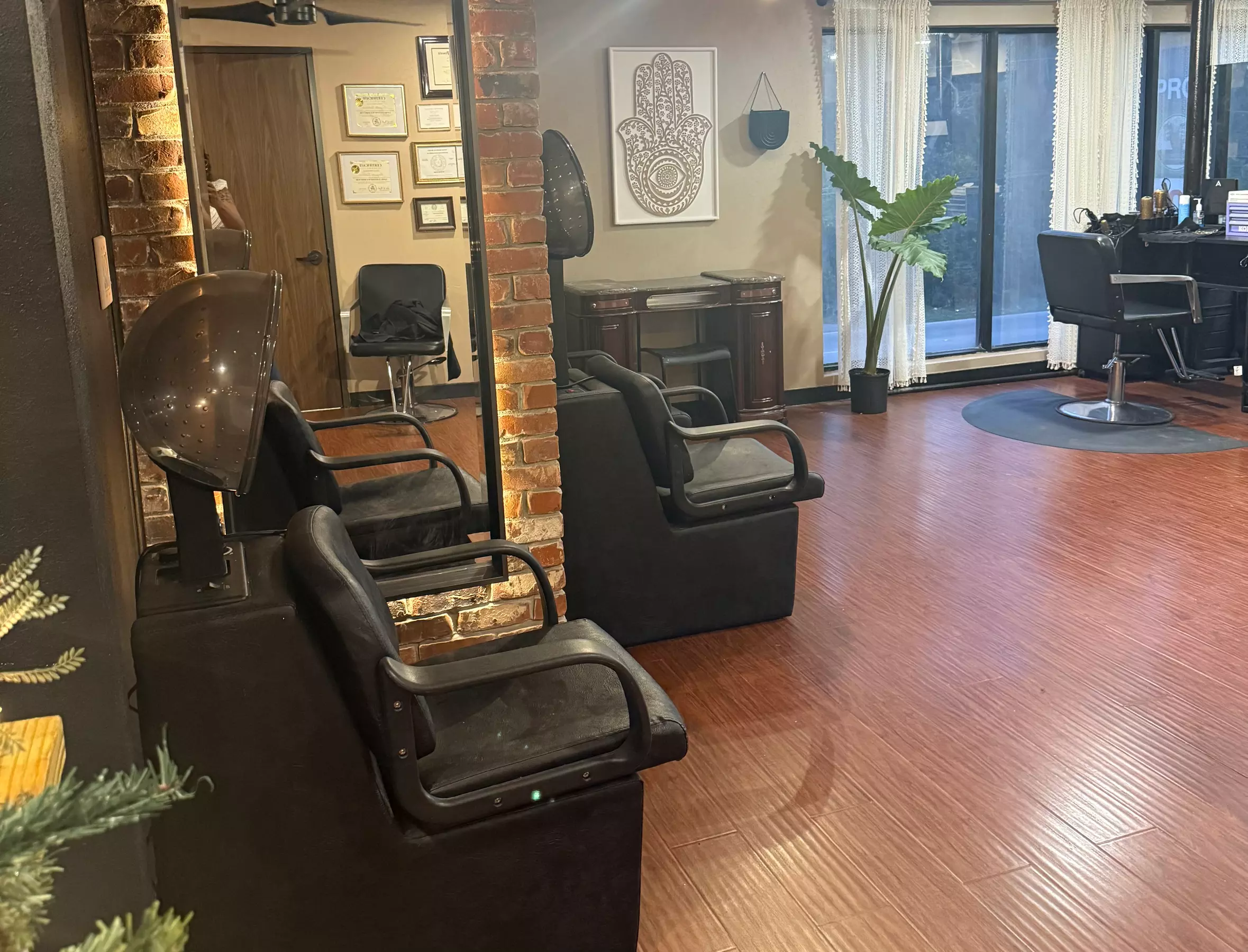 One Women's Haircut, Shampoo, Conditioning, Blow-Dry, Style and More