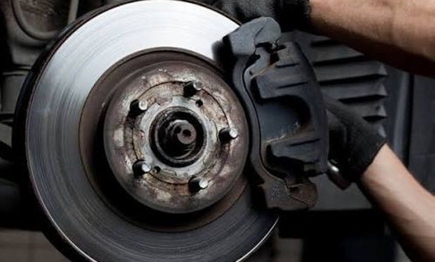 Image 4: Up to 33% Off on Brake Pad Replacement at Kwik Kar