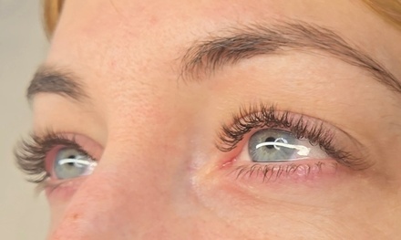 One Full Set of Classic Eyelash Extensions - Lash House LLC
