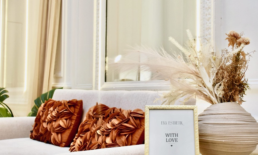 Image 5: Lifting Coréen avec radiofréquence ou carbon laser glow ou soin HIFU