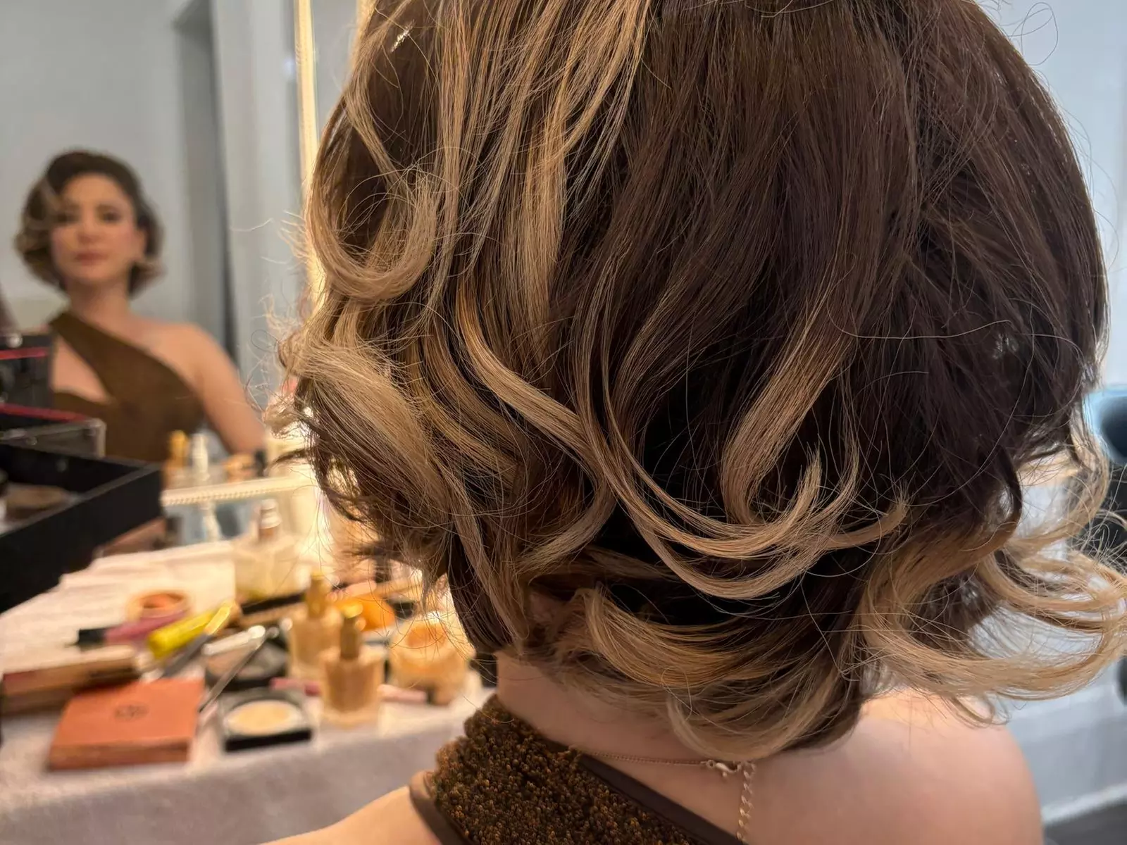 Complete Hair & Makeup Services for a Stunning New Look
