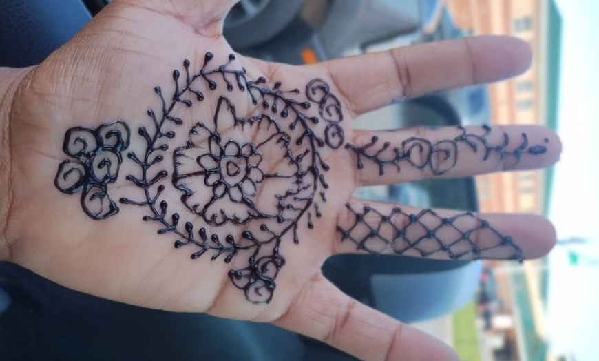 Image 7: Henna Hand for Cultural Elegance!