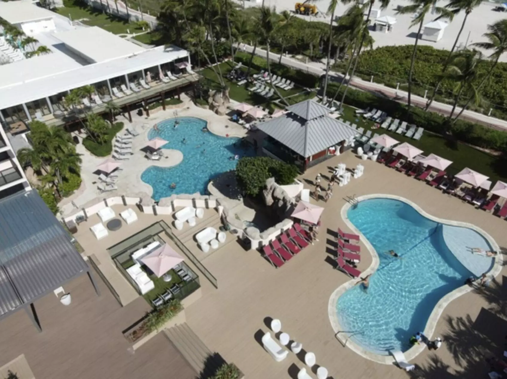 Enjoy a Poolside Rental, or Poolside Cabana with Beach Access