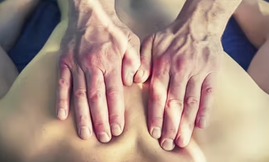 Image 3: Deep Muscle Relief & Relaxation with Infrared & Red Light Therapy
