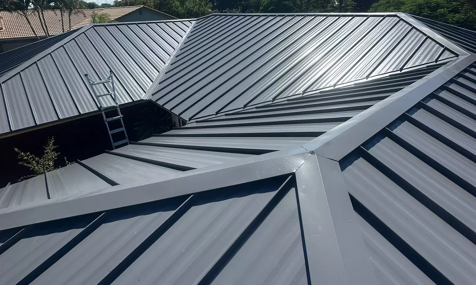 Professional Service Awaits: Exterior Roof Inspection: Up to 2,000 sq ft or 2,000-5000 sq ft ( Up to 50% Off ) - Primary Image