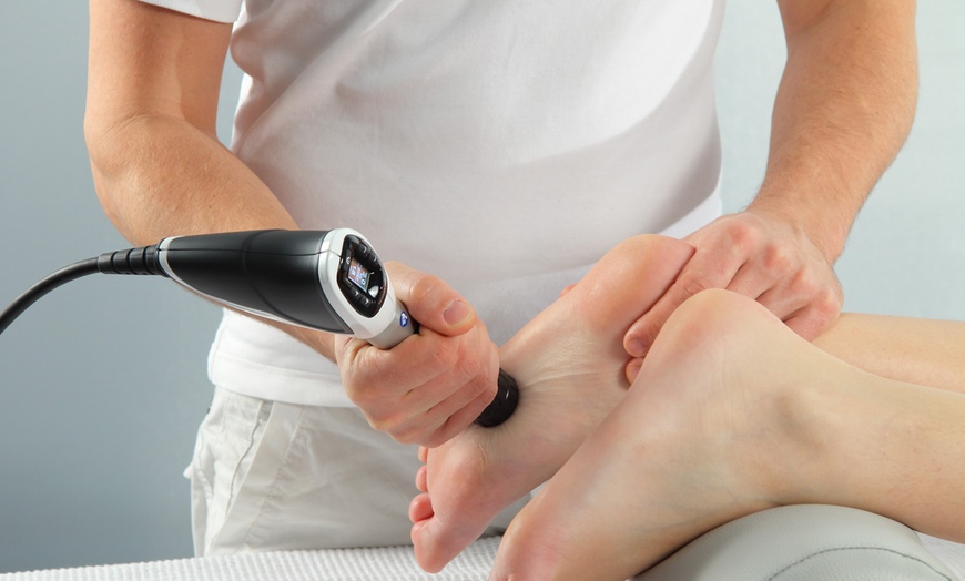 Image 6: Get One or Two Sessions of Shockwave Therapy with Chiropractic!