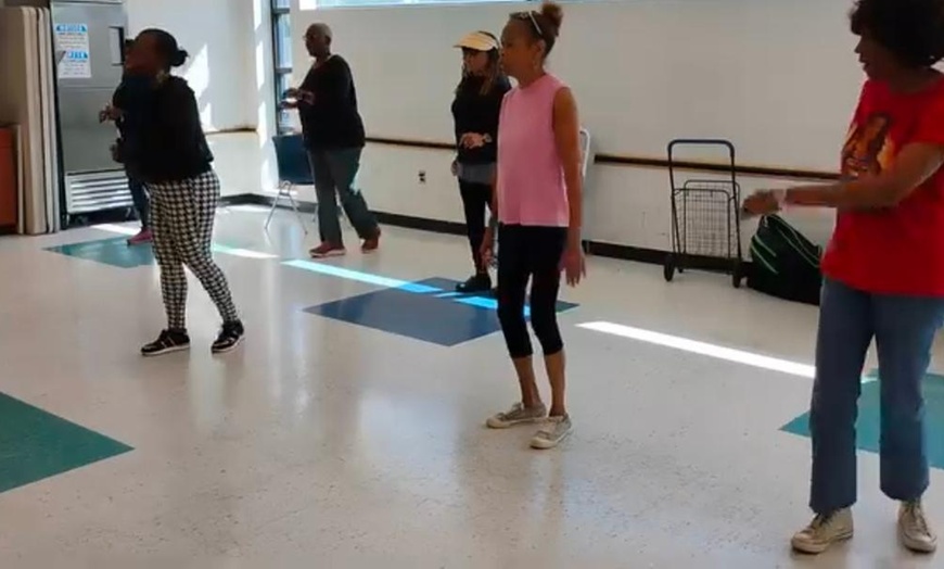 Image 4: Join Private Chicago Steppin Classes for Singles, Couples and Older