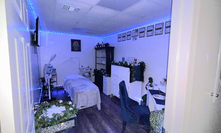 Image 3: One, Two or Three Brazilian Waxes