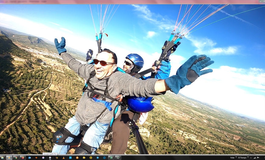 Image 8: Vuelo en parapente de 30 minutos con monitor experto para 1 persona