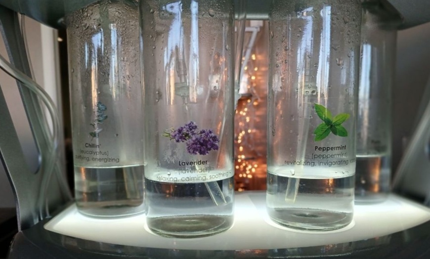 Image 10: Relaxing Massage & Oxygen Bar Journeys