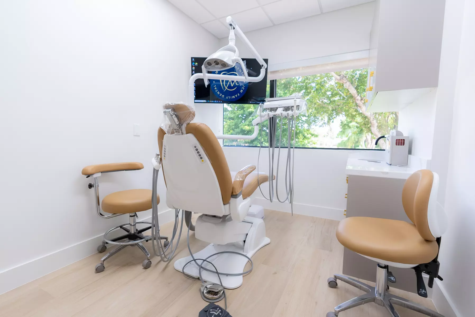 Comprehensive Dental Checkup Package