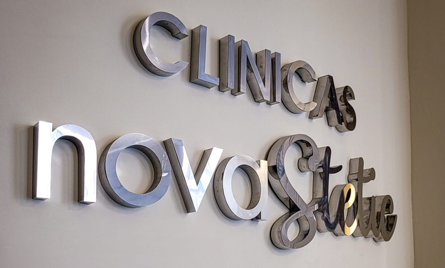 Image 2: "Total face antiaging": tratamiento con hidrolimpieza facial y láser