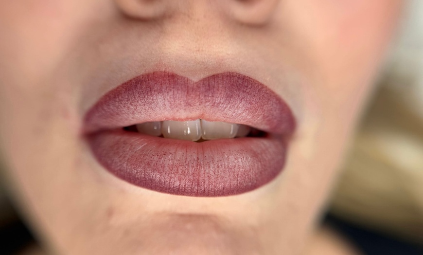 Image 4: Bis zu 43% Rabatt auf den Make-up – Permanent bei SCHÖNHEIT