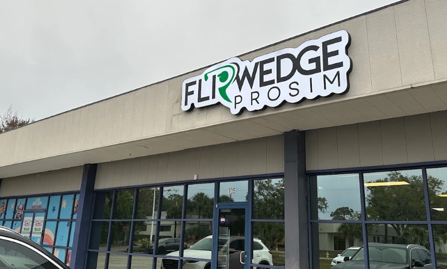 Image 3: Virtual Golf and Lessons; Membership Option at Florida Golf Supply