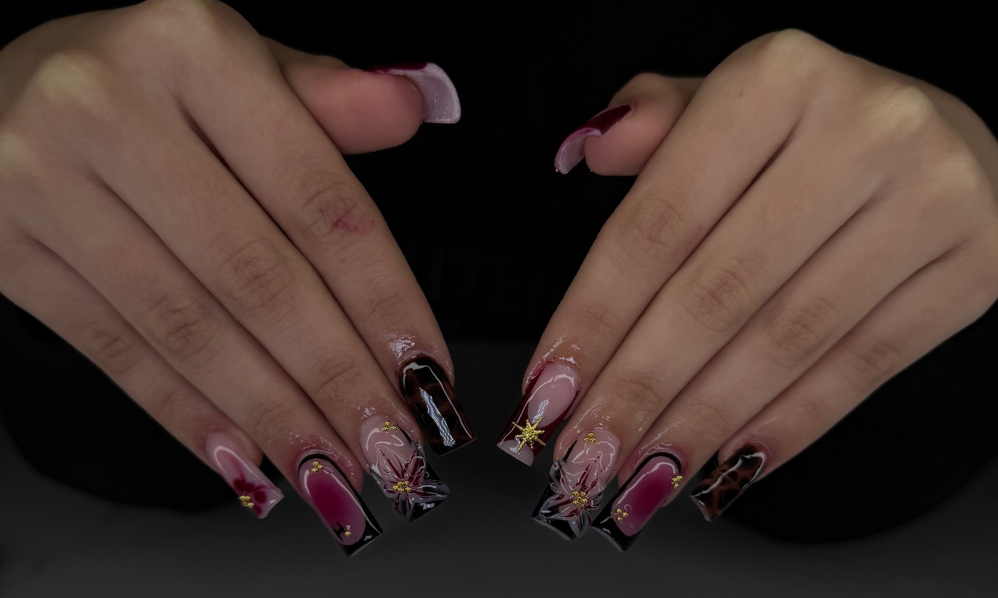 Get One Customized Full Set Gel X or Acrylic